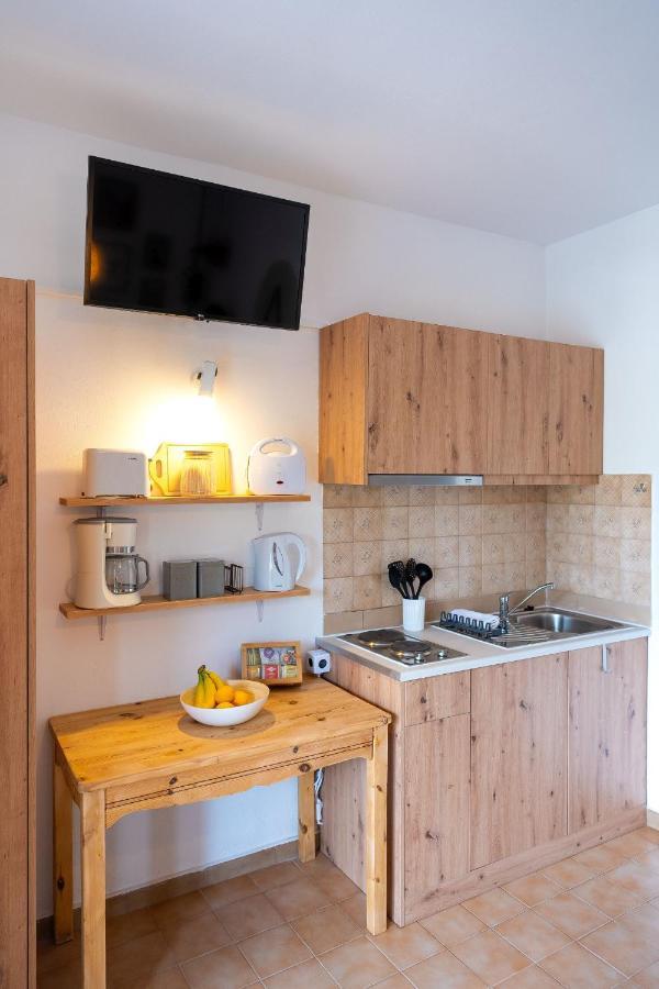 Tselios Apartments & Studios Kiotari Eksteriør billede