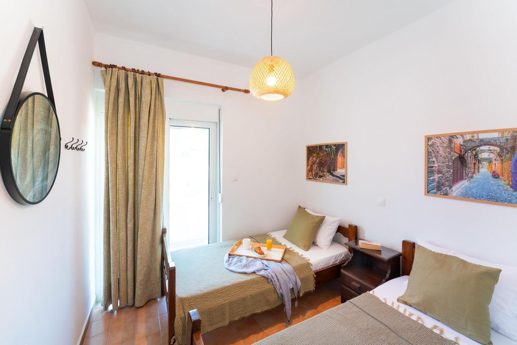 Tselios Apartments & Studios Kiotari Værelse billede